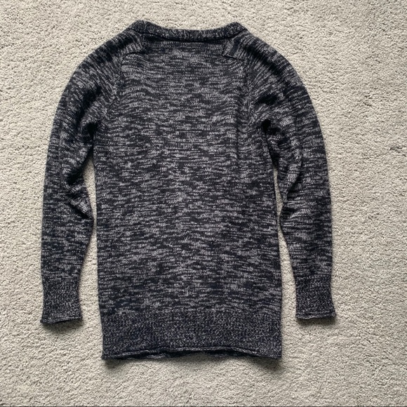 Aritzia Wilfred Free button cardigan - Picture 2 of 2